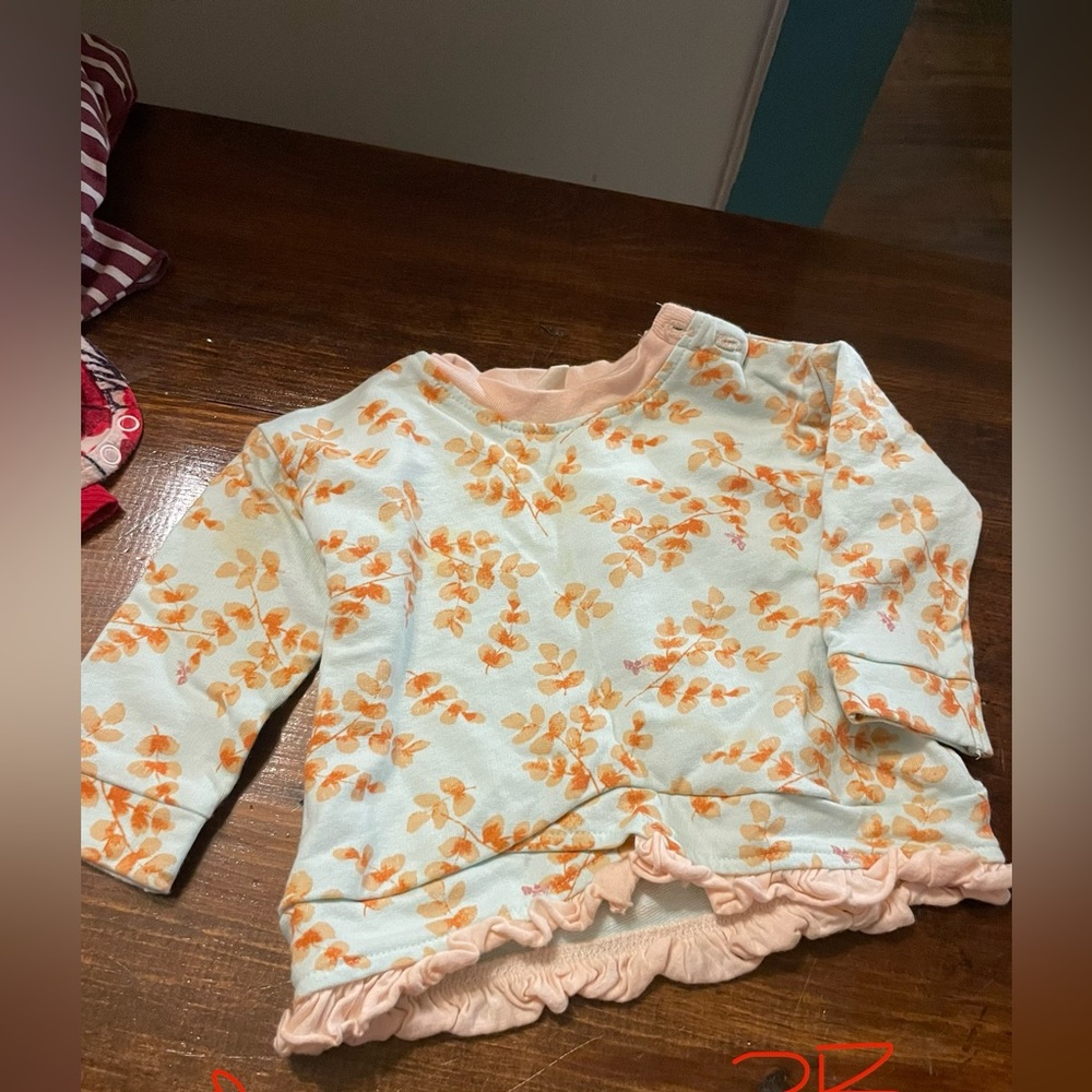 Burt’s bees baby top